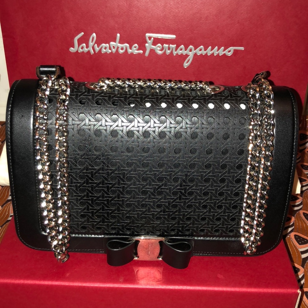 Salvatore Ferragamo Vara Shoulder Bag